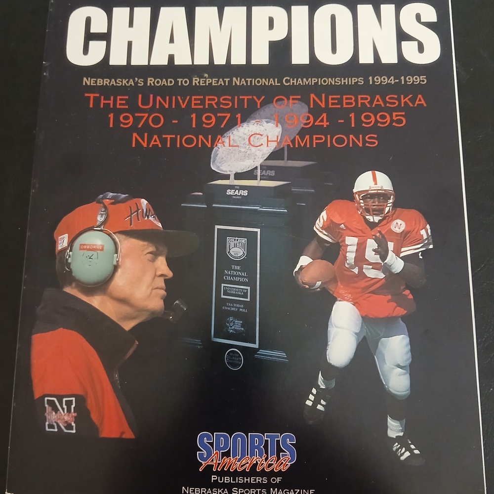 1995 Nebraska Cornhuskers - An Era Of Champions Magazine